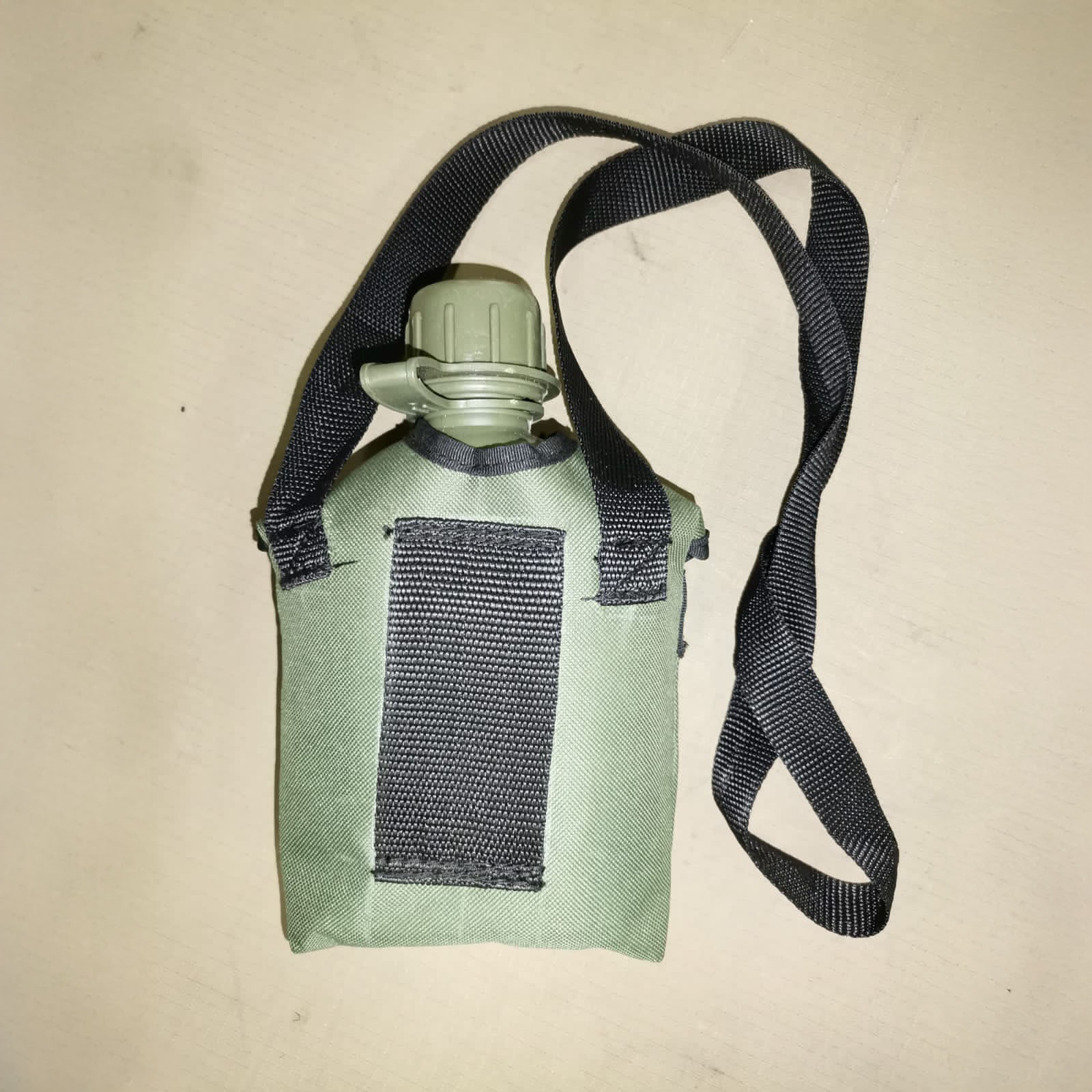 olive green army water bottle 1 l
