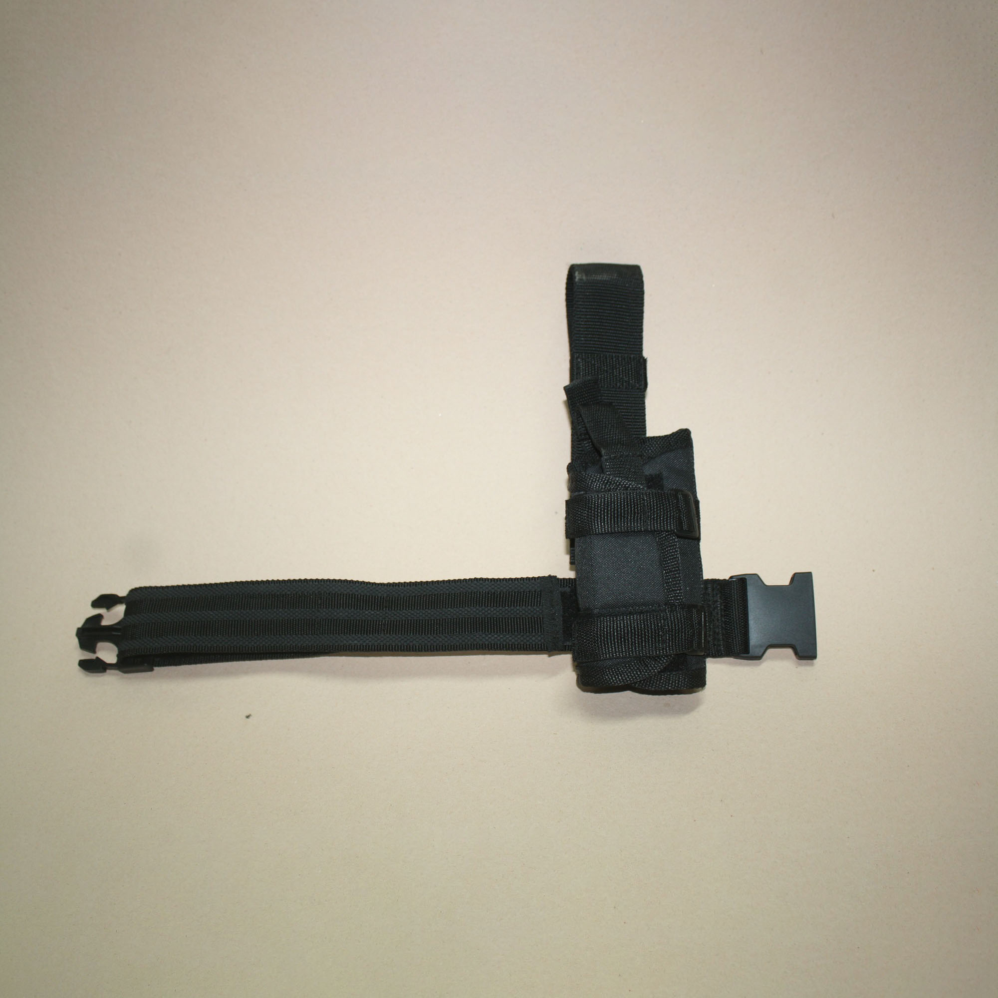 tactical thigh holster